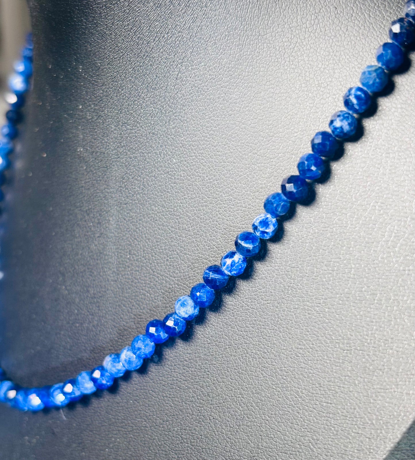 High Grade Faceted Sodalite Choker | 3mm Beads