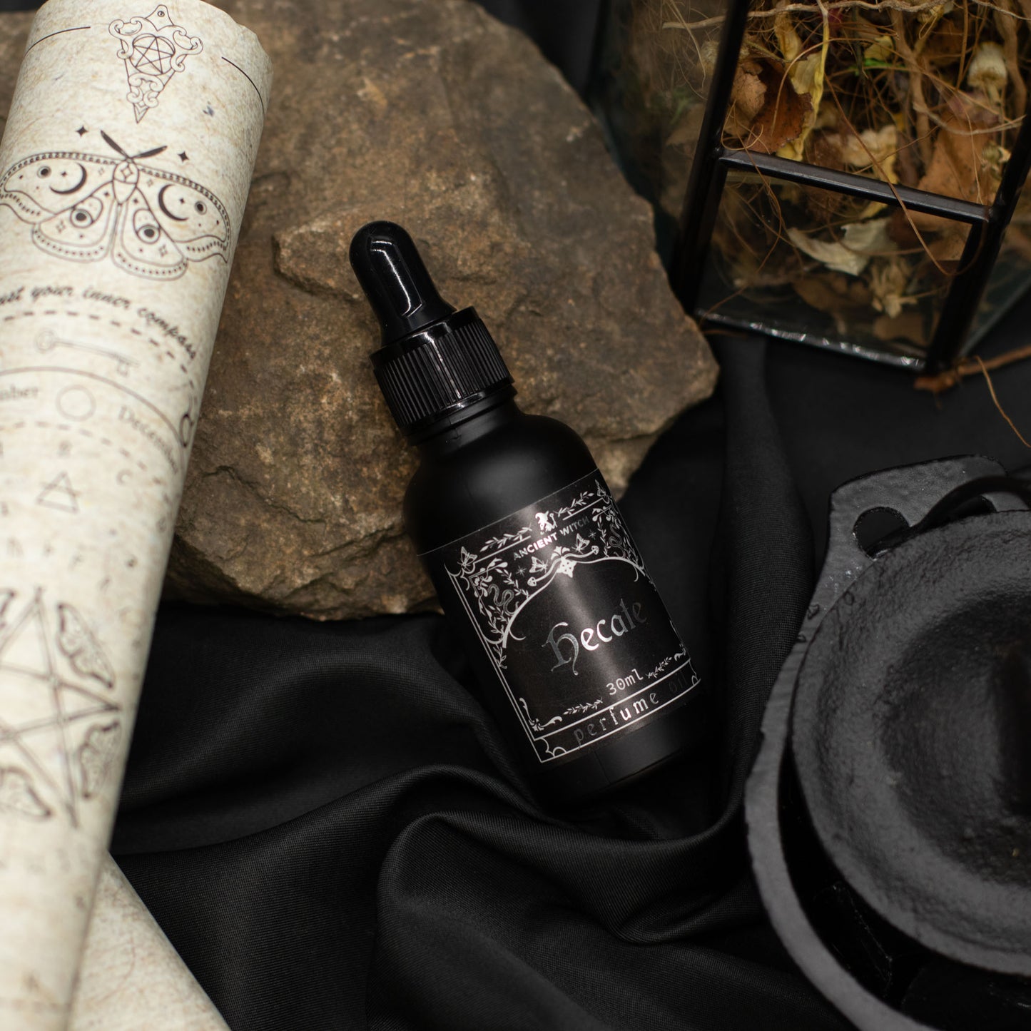 Hecate Devotional Ritual Perfume Oil | Crystal Asylum Apothecary