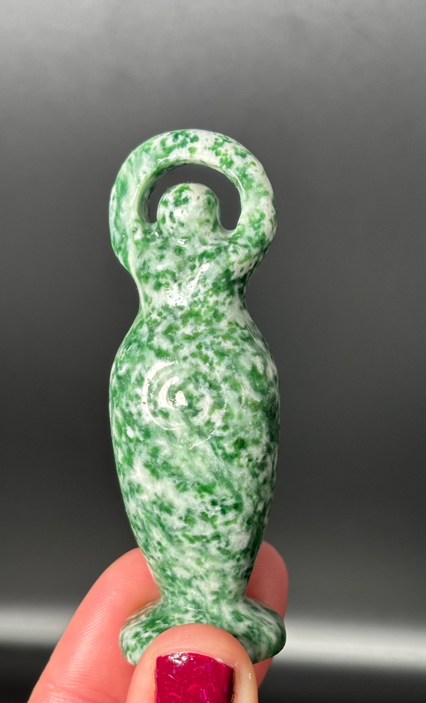 Tree Agate Goddess Carving – Earth Energy Divine Feminine Statue | Grounding & Growth Crystal