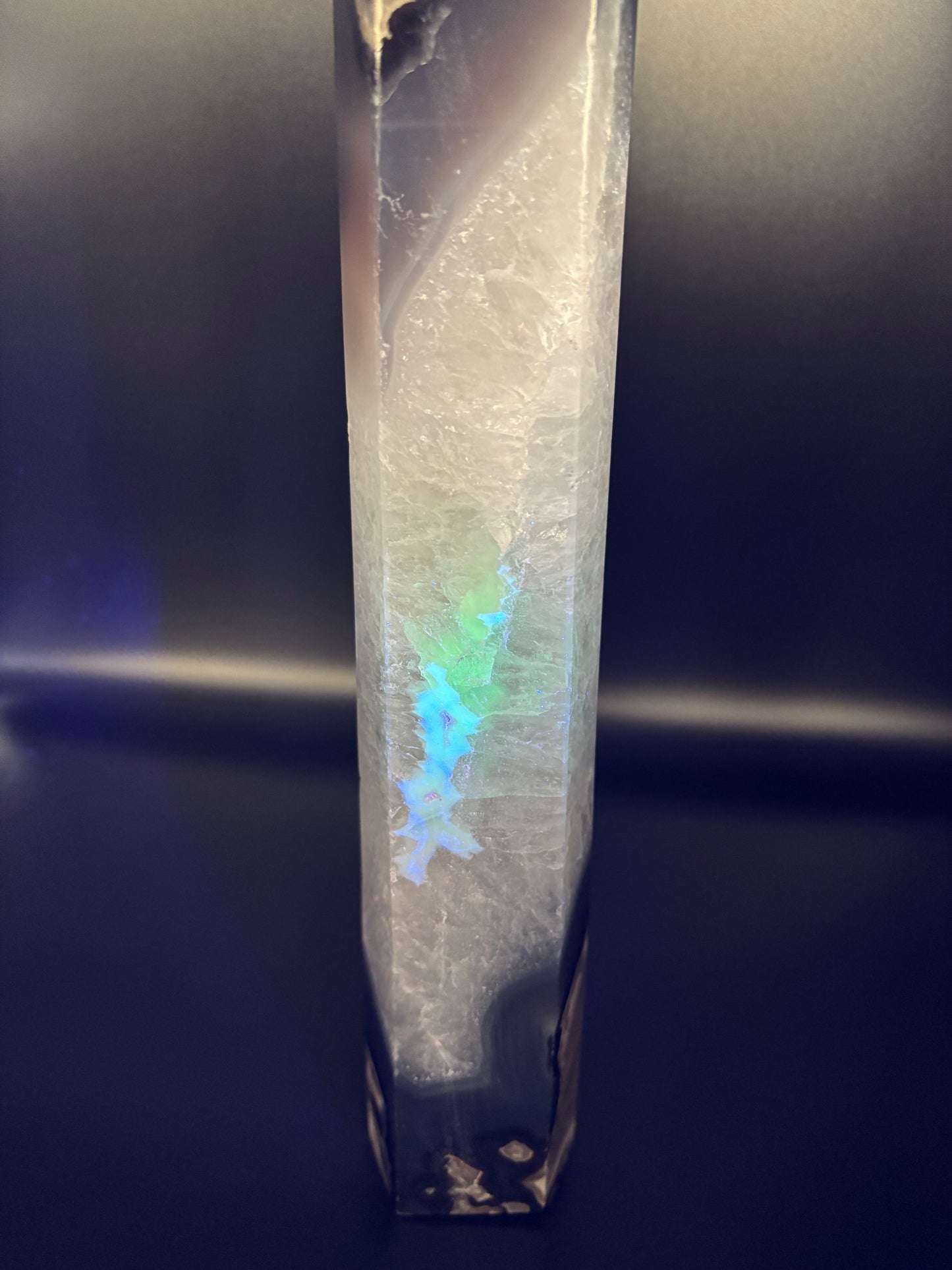 Volcano Agate Statement Tower – UV Reactive with Natural Plume Formations