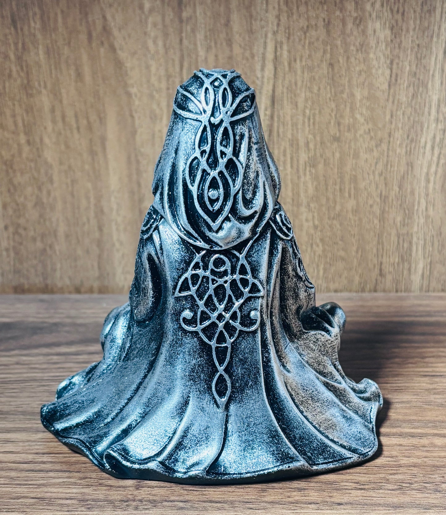 The Keeper's Sphere Stand