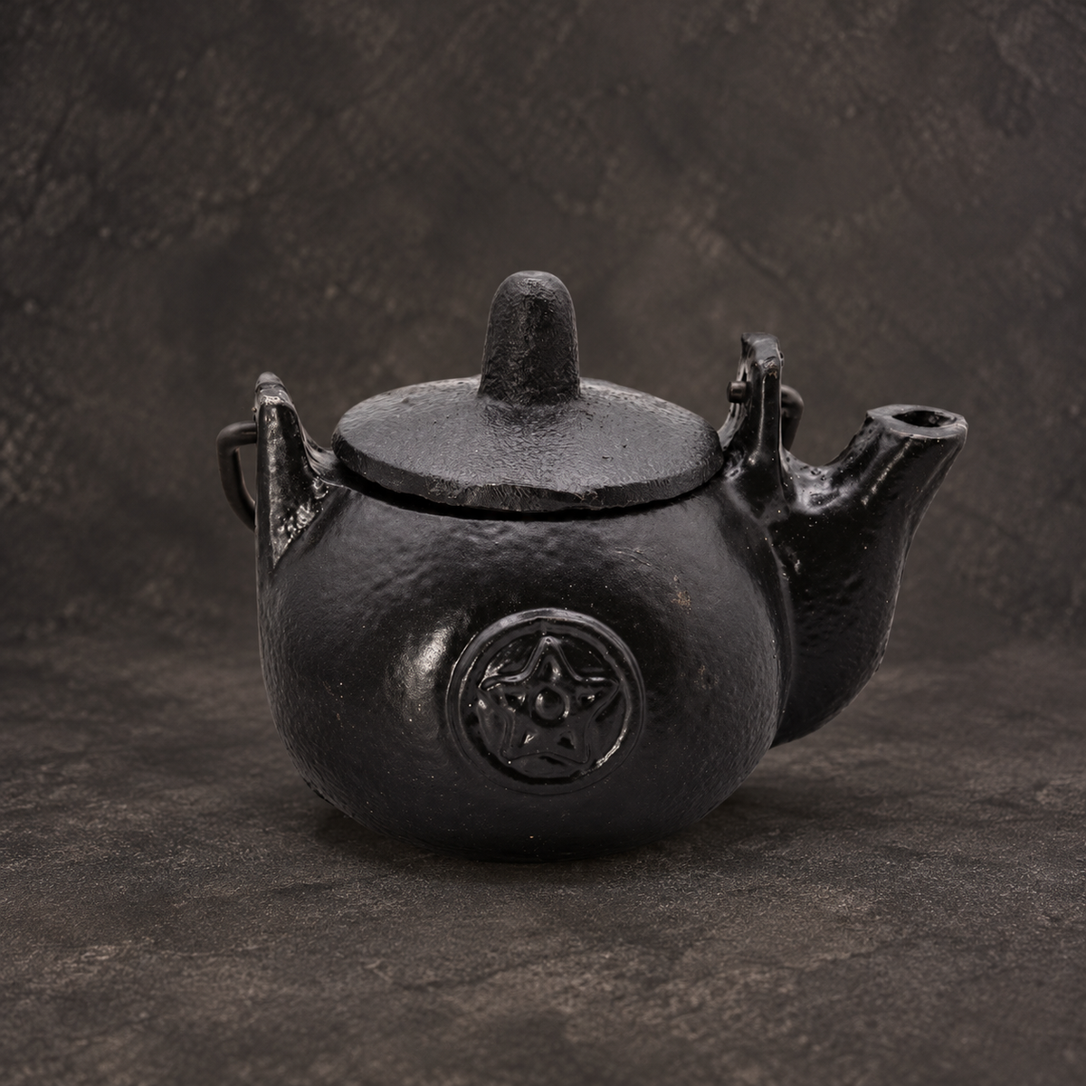 Cast Iron Pentagram Cauldron | Versatile Ritual Vessel
