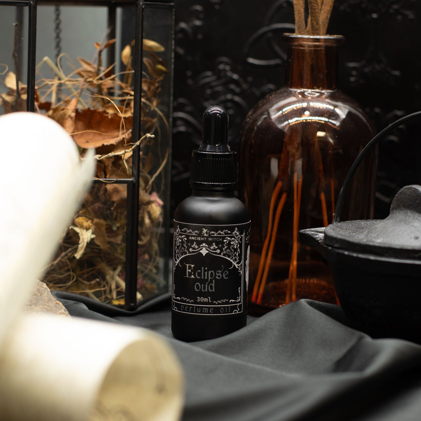 Eclipse Oud | Luxury Ritual Perfume Oil | 30ml