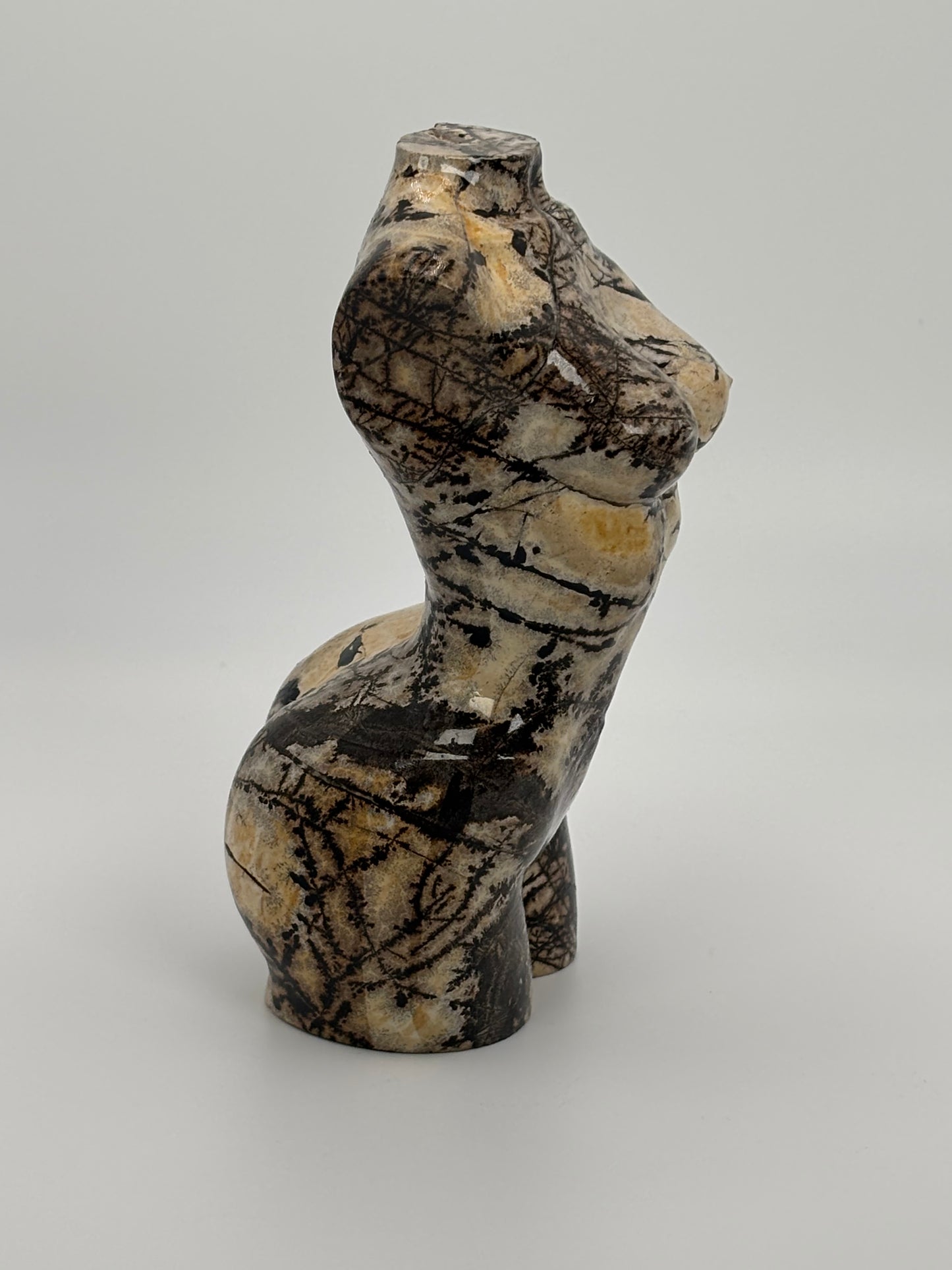 Picture Jasper Feminine Form Carving – Earth Pattern Statement (840g)