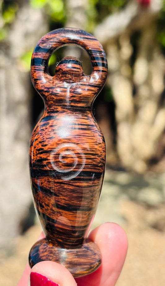 Mahogany Obsidian Goddess Carving – Divine Feminine Figure